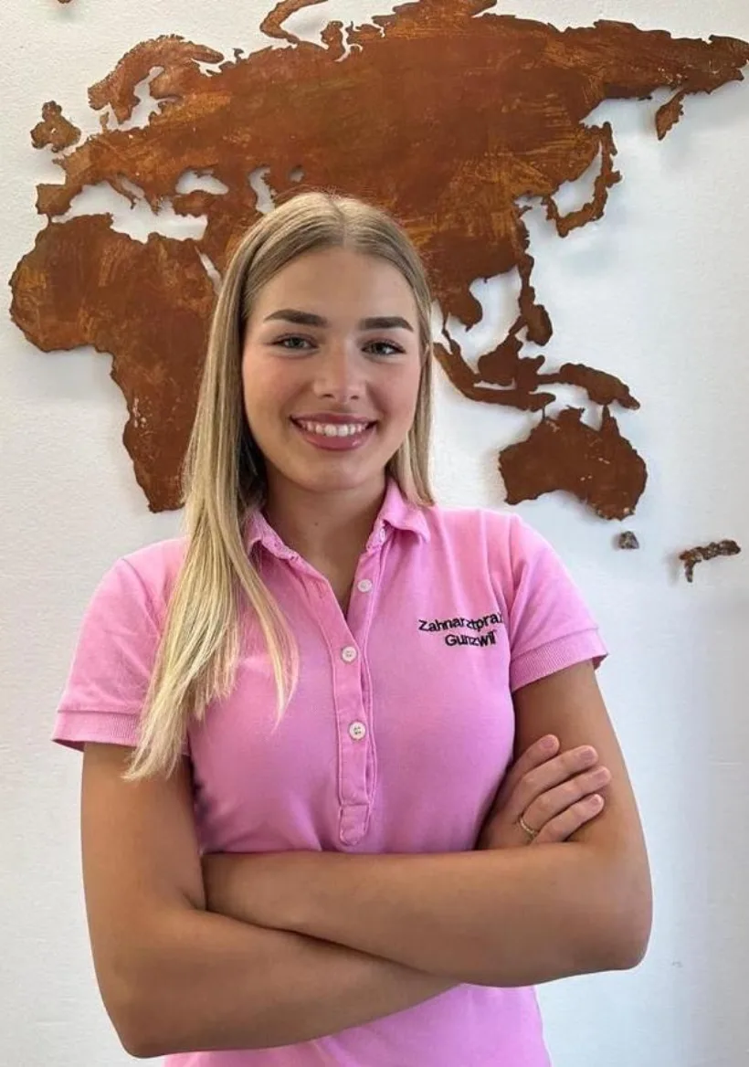 Dea Dobraj, Dentalassistentin